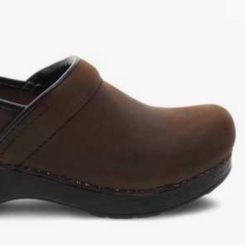 Dansko Professional Clog Antique Brown Oil- NEW!